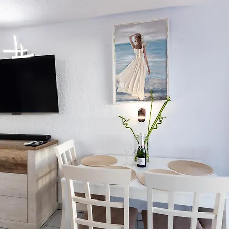 506 By The Sea Las Americas
